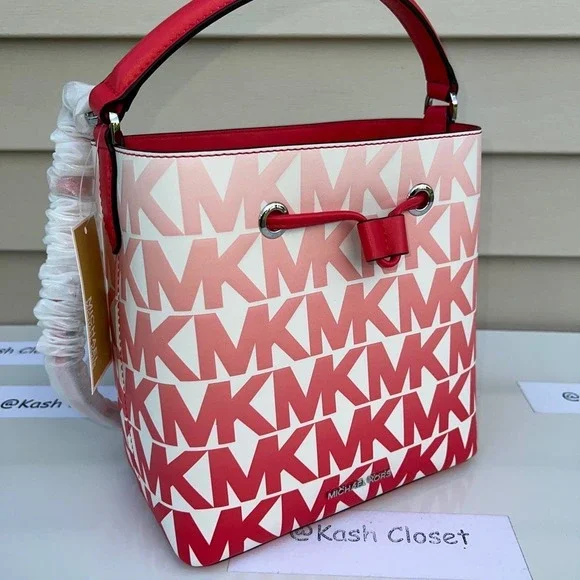 Michael Kors Bucket bag Suri Medium Graphic Ombre Print Leather